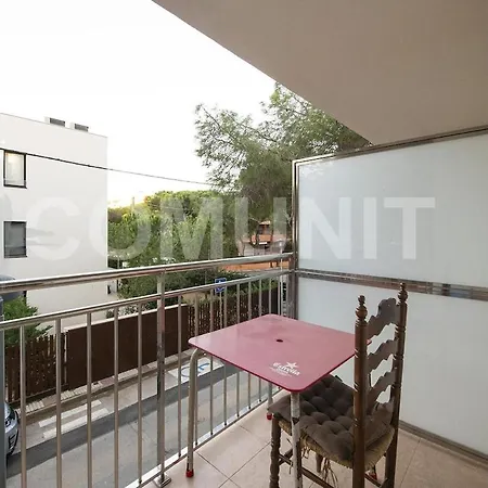 Apartmento Con Terraza En 플라티야 다로